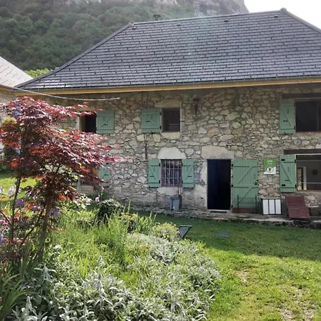 بيت للعطل Chez Maria Corbel